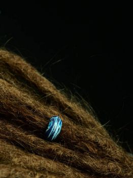 dreadperlen blue flames, fimo dreadperlen, dreadshop, shop fuer dreadlocks, dreadlockschmuck aus fimo, dreadschmuck und mehr, dreadstyle, dread beads polymer clay, dk, fimo dreadperlen, dreadschmuck aus fimo, polymer clay dread beads, dreadlocks jewelr